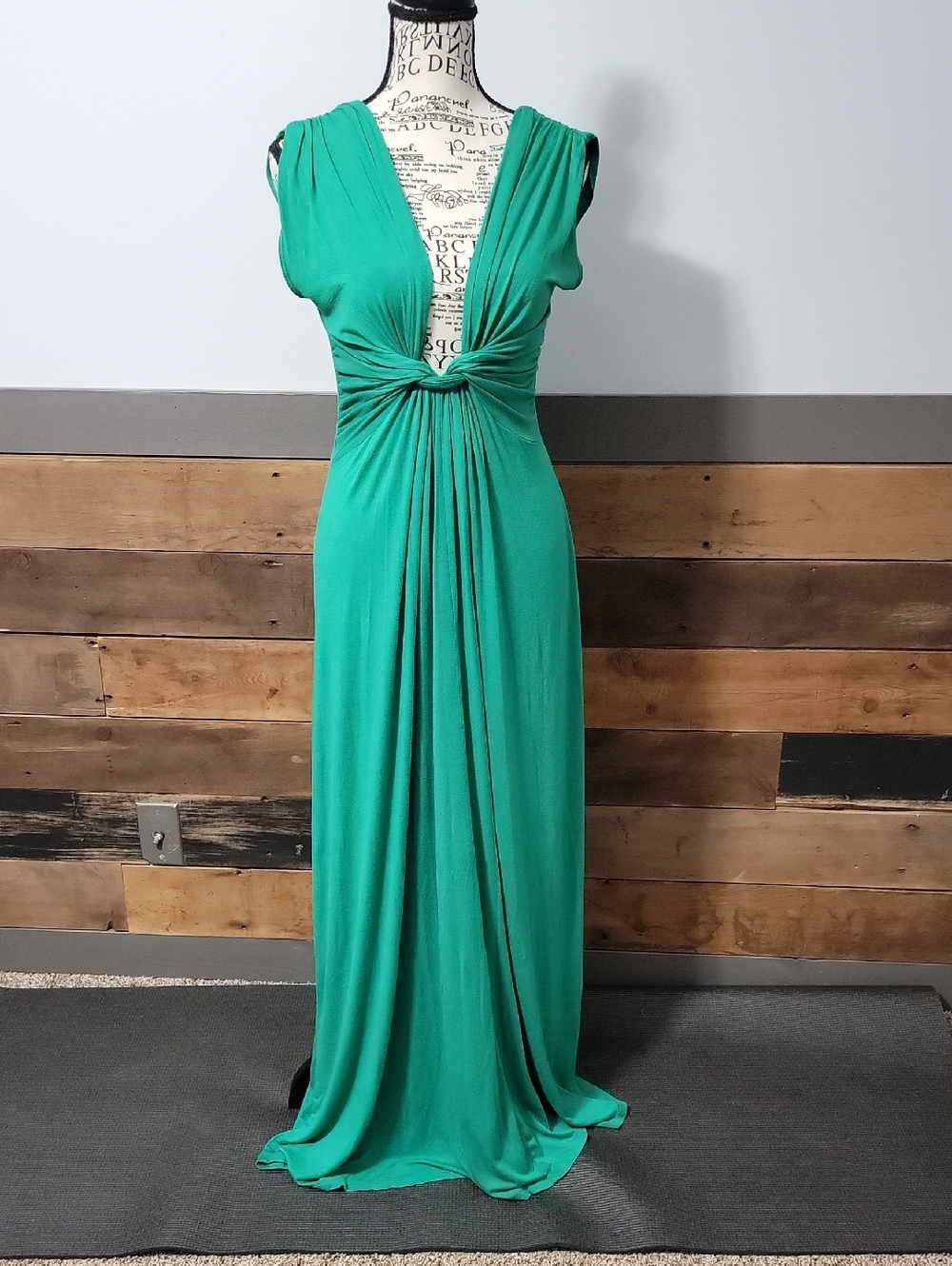 maitai Emerald Green Knot-Front Maxi Dress Size Medium